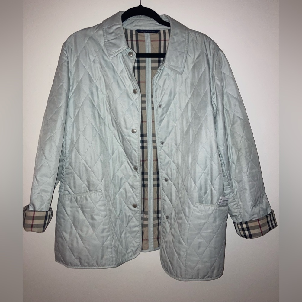 Gently Used Burberry Quilted Jacket in Seafoam Green Color 🤍🧼